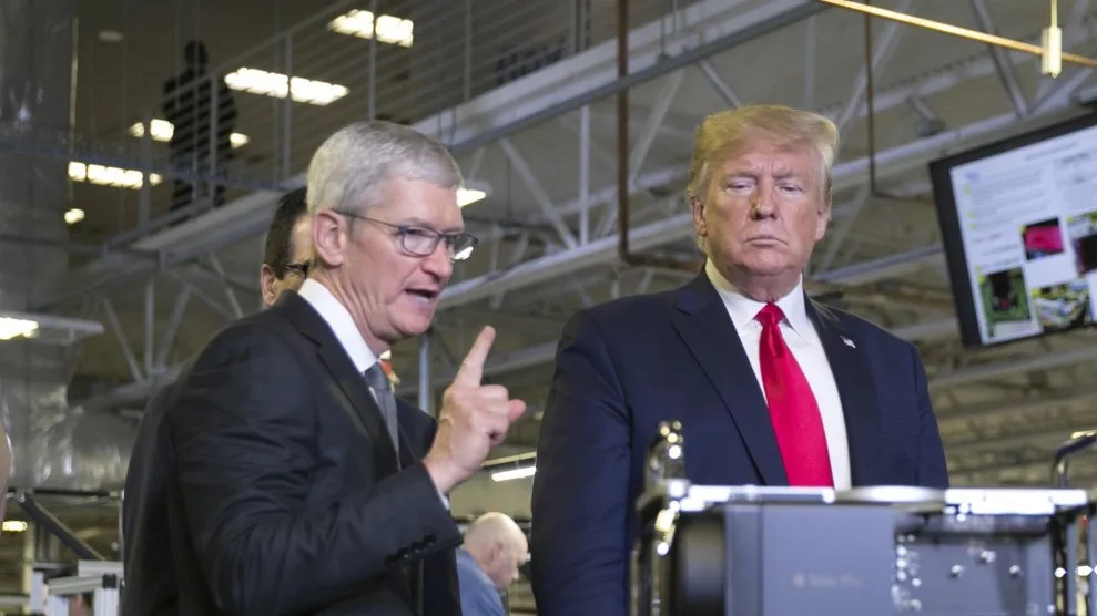 With Tim Cook’s  Million Inauguration Donation, Big Tech Sends Warm Wishes to Trump – Mother Jones