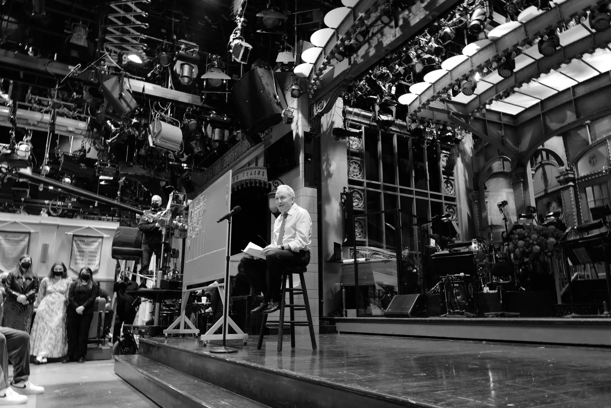 How Lorne Michaels manages creative people after 50 years of ‘Saturday Night Live’