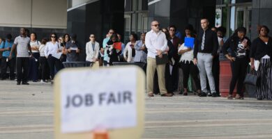 Layoffs in 2025 Second-Highest Since 2009 in Potential Sign of Looming Recession