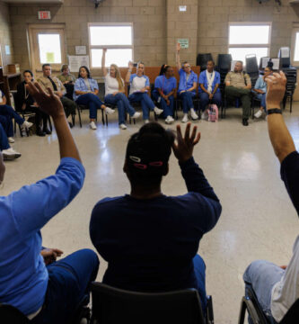 This Program Gives Direct Cash Support to Incarcerated Women